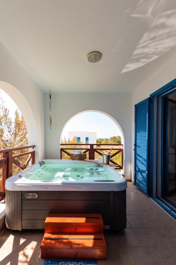 Blue Sea Villa Gennadi Luaran gambar